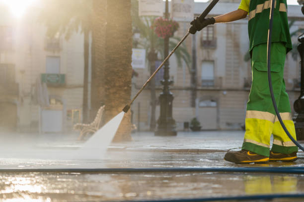 Best Deck Pressure Washing  in Naco, AZ